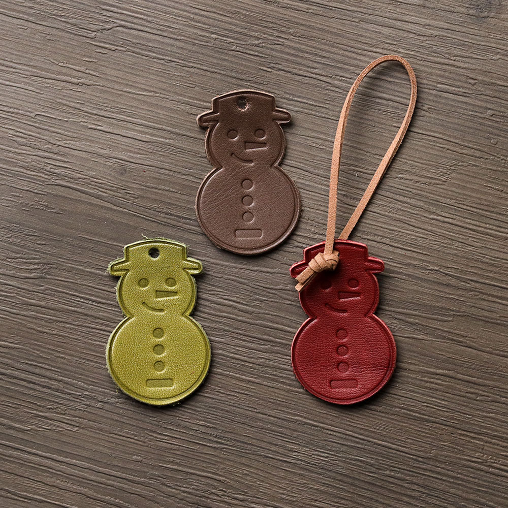 レザーオーナメントプレゼント 雪だるま