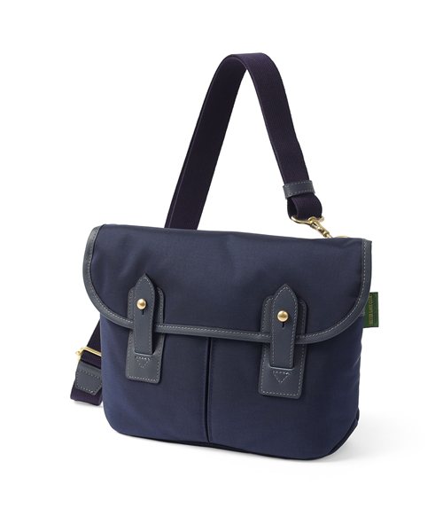 シルバーレイククラブ グレーン ショルダーバッグ A5