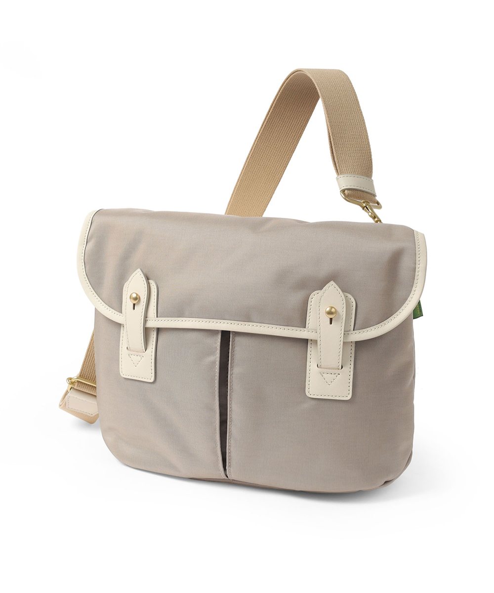 シルバーレイククラブ グレーン ショルダーバッグ B5