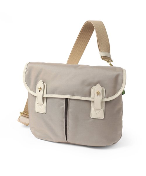 シルバーレイククラブ グレーン ショルダーバッグ B5