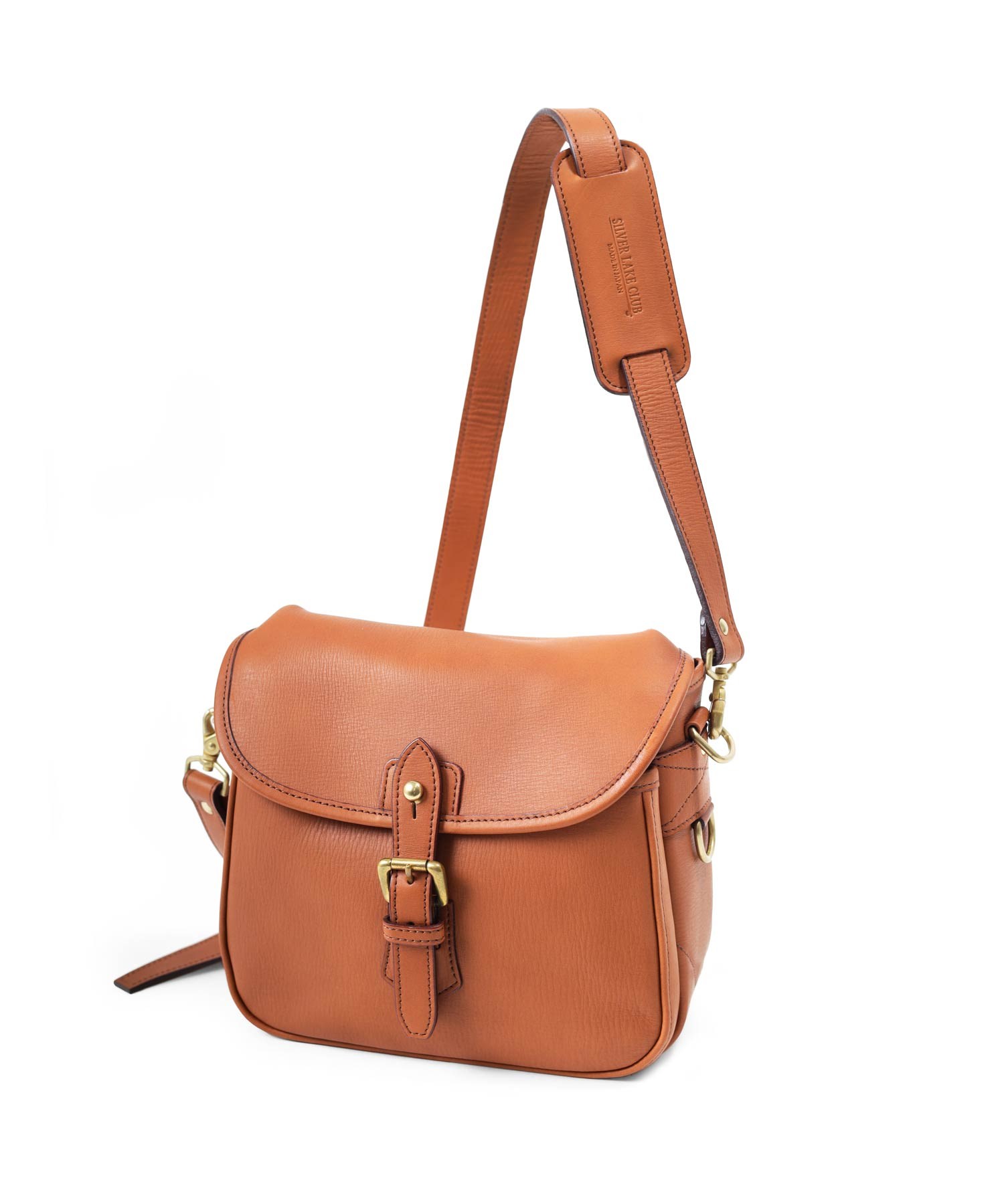 シルバーレイククラブ TEMOMI レザーミニショルダーバッグ(キャメル)