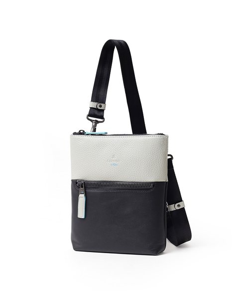ランバン オン ブルー フェリチタ レザーショルダーバッグ