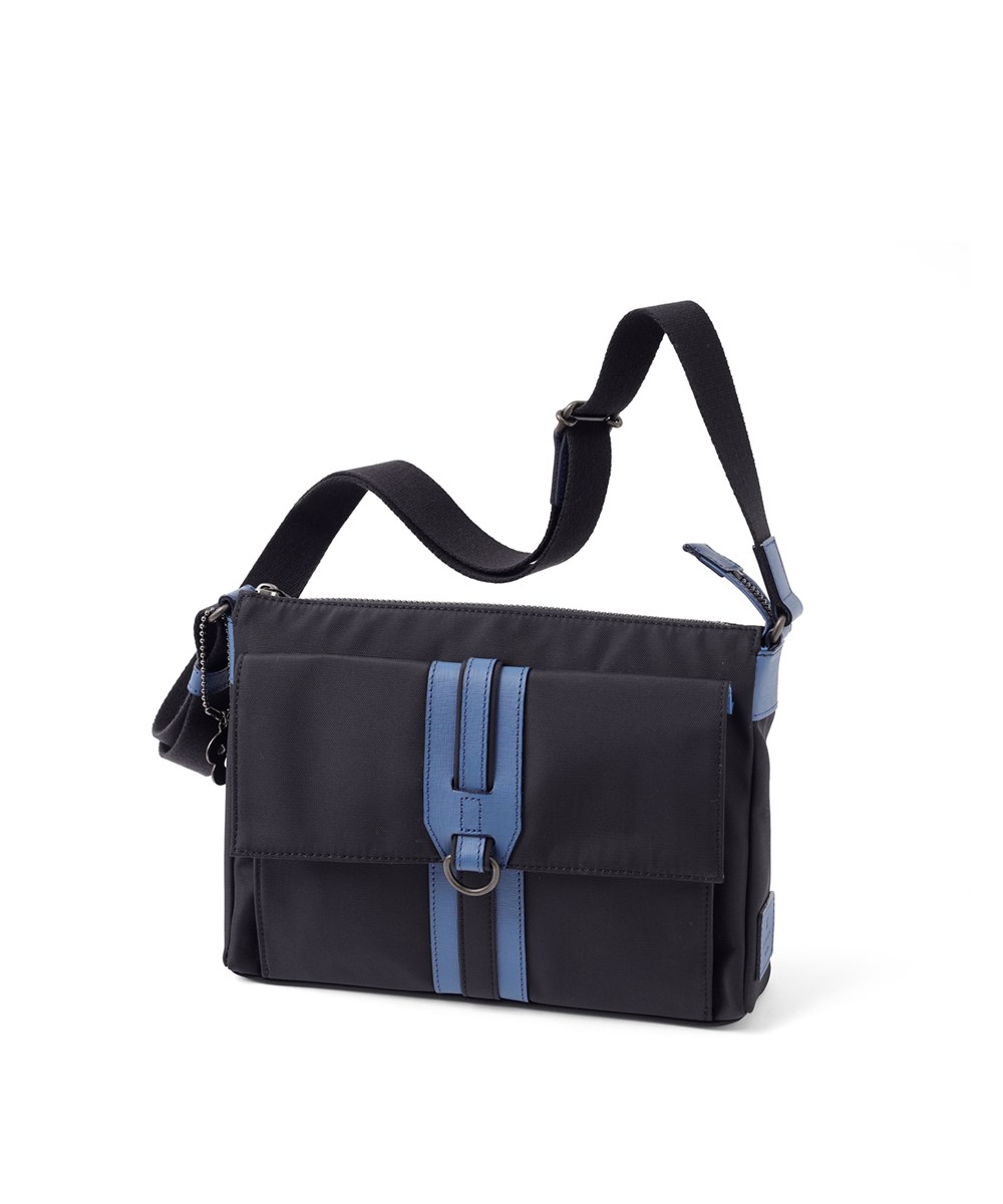 ランバン オン ブルー ドロップ ショルダーバッグ B5