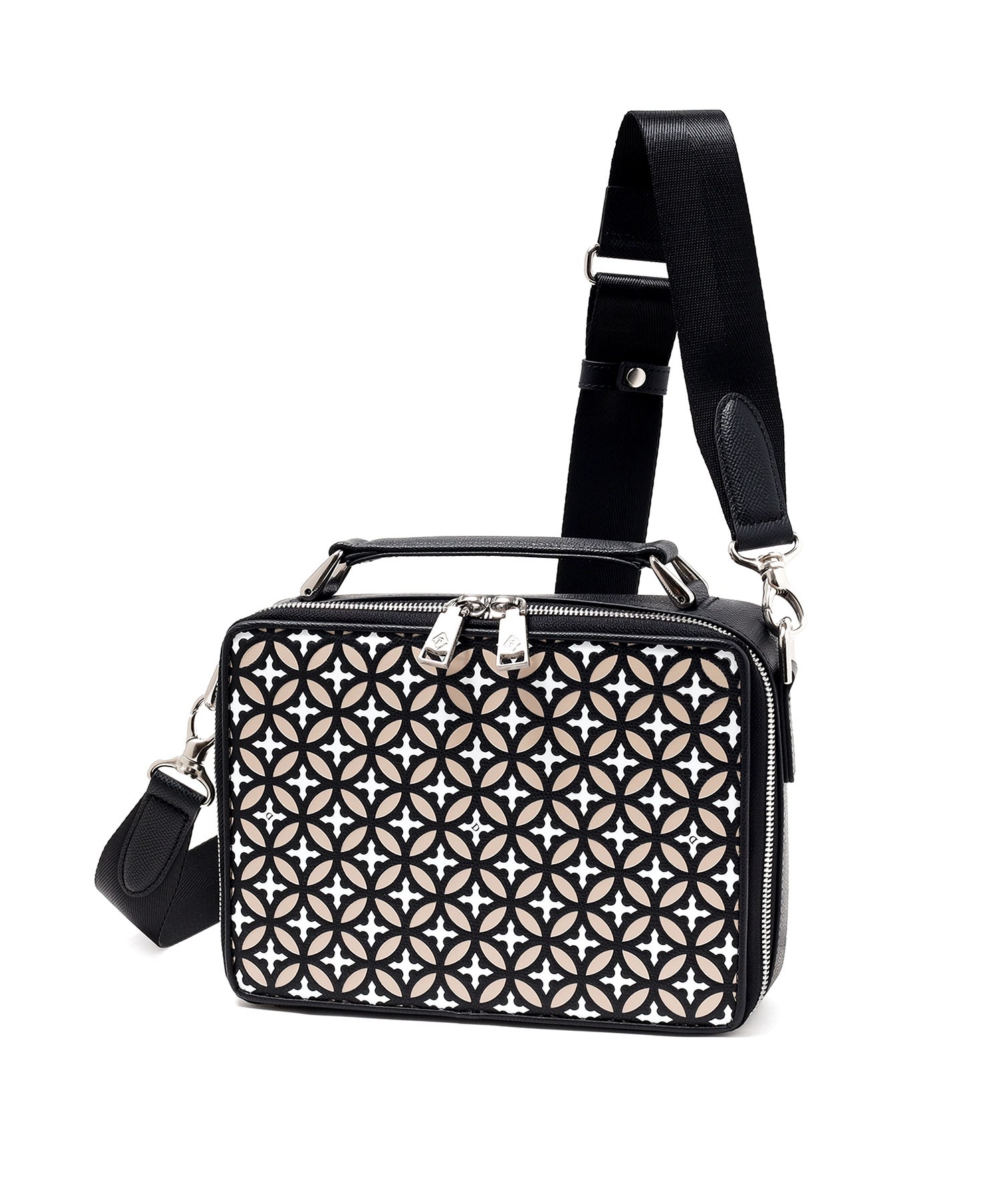 ドレステリア エアデール レザーショルダーバッグ 手付き(クロ)