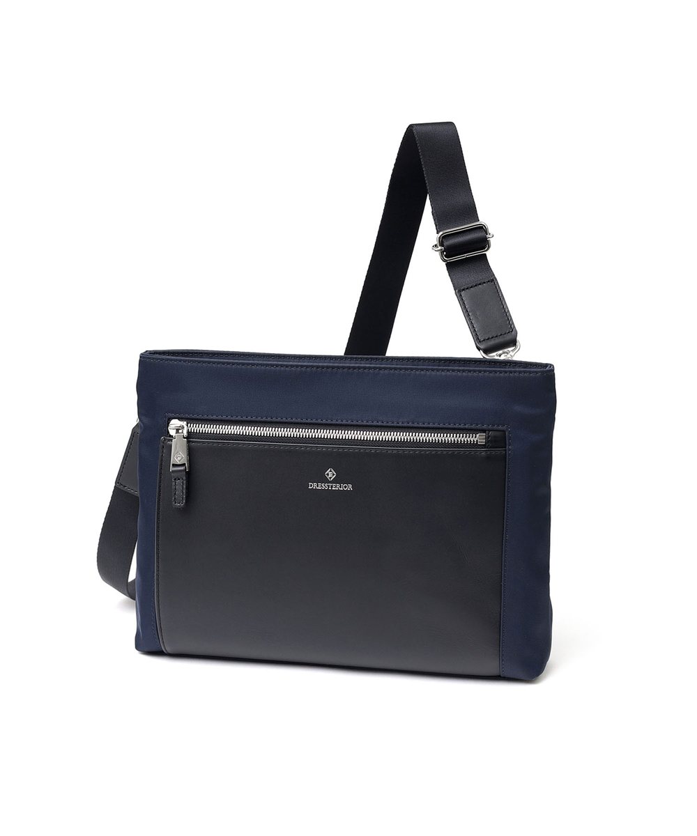 ドレステリア レークランド クラッチバッグ兼用 ショルダーバッグ