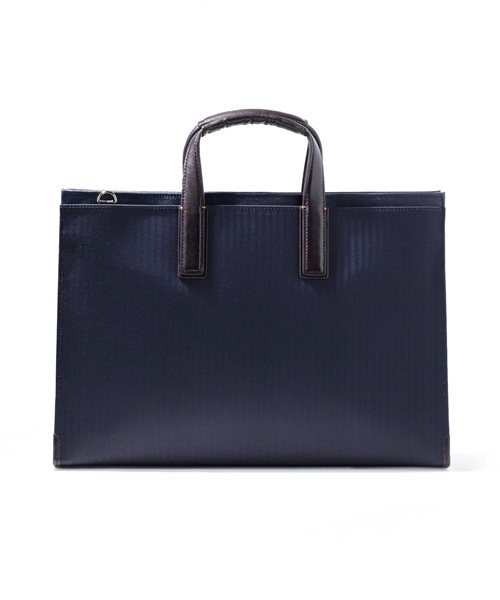 イズイット クラウディア ビジネスバッグ B4