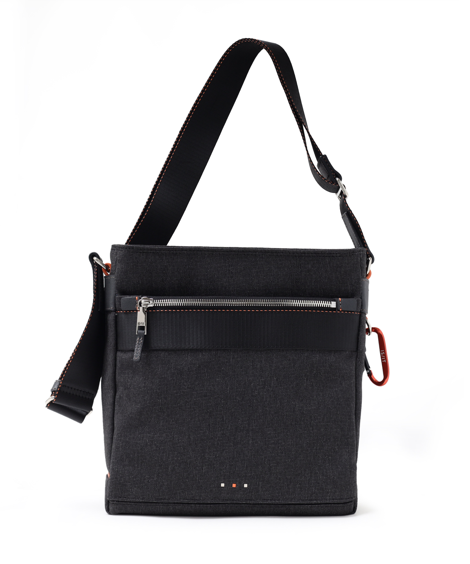 イズイット ニードル ショルダーバッグ(クロ)