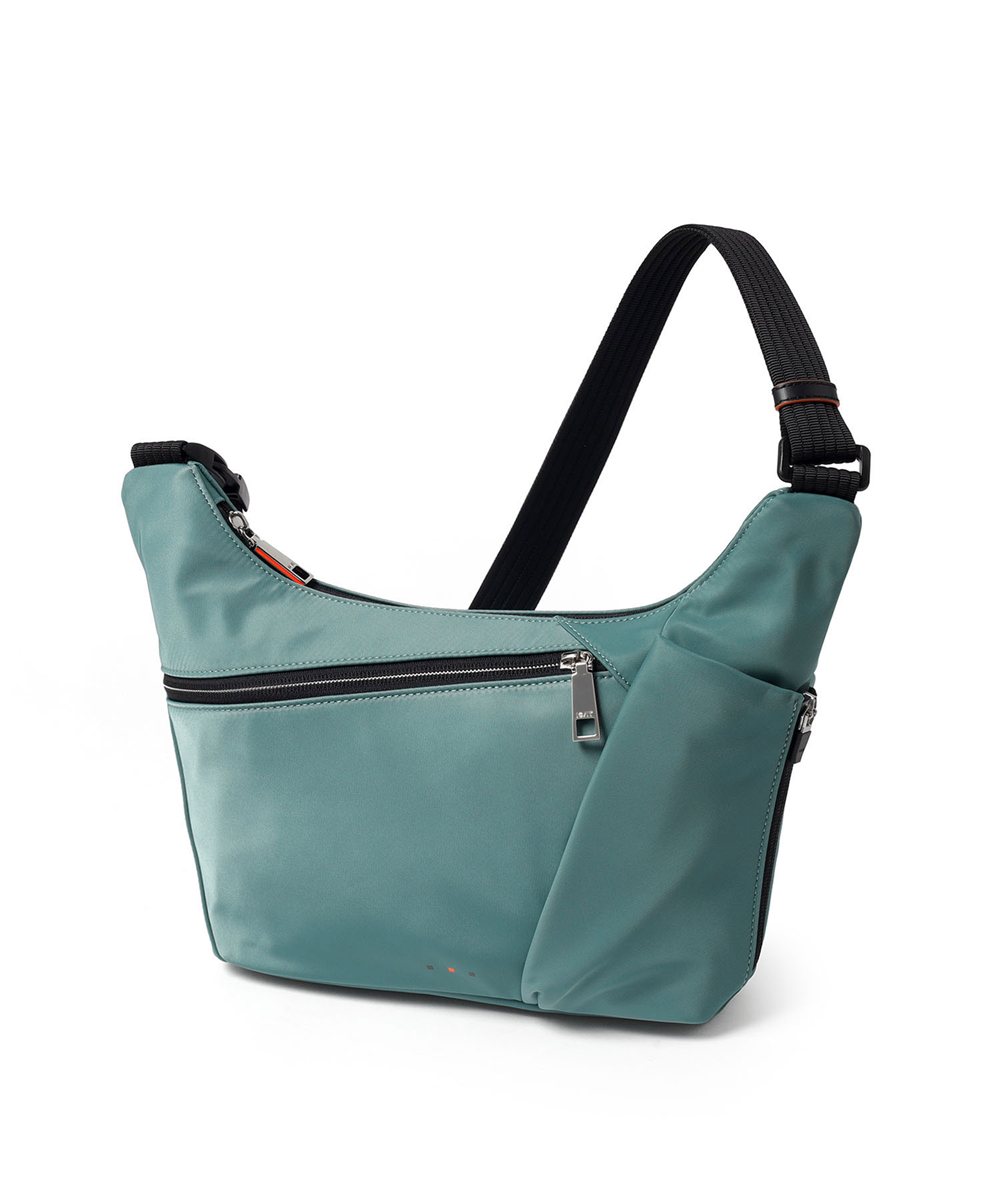 イズイット ボトカ ショルダーバッグ B5