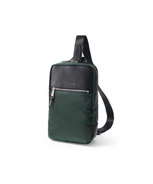 イズイット  アンプル ワンショルダーバッグ