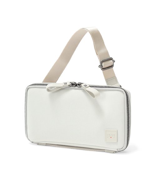 イズイット トリクル クラッチバッグ 兼用 ショルダーバッグ