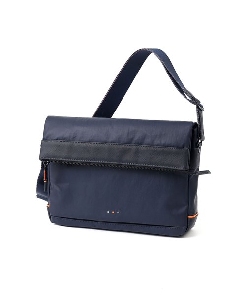 イズイット グリンザ ショルダーバッグ B5