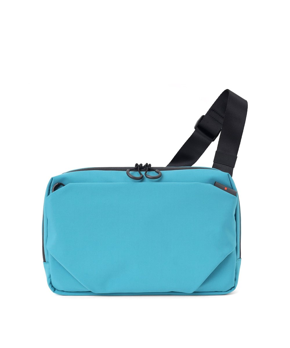 イズイット ループ ショルダーバッグ B5