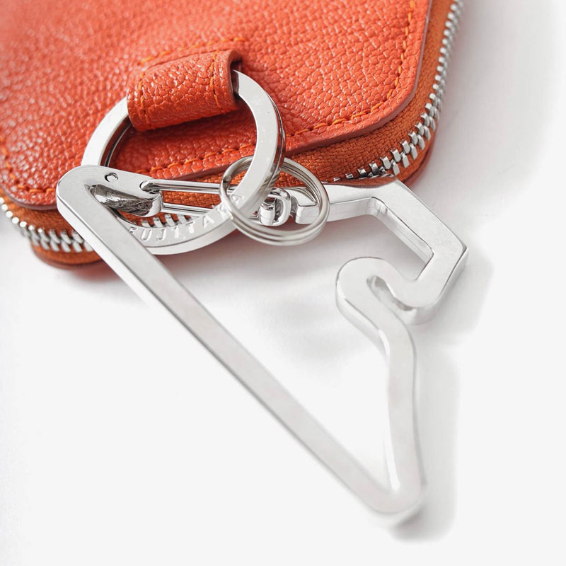 フジタカ シェーブル財布・小物 ゴートレザー 総革ネックポーチ