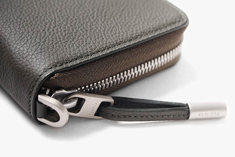 フジタカ パケット財布・小物 ラウンドファスナーセミ長財布