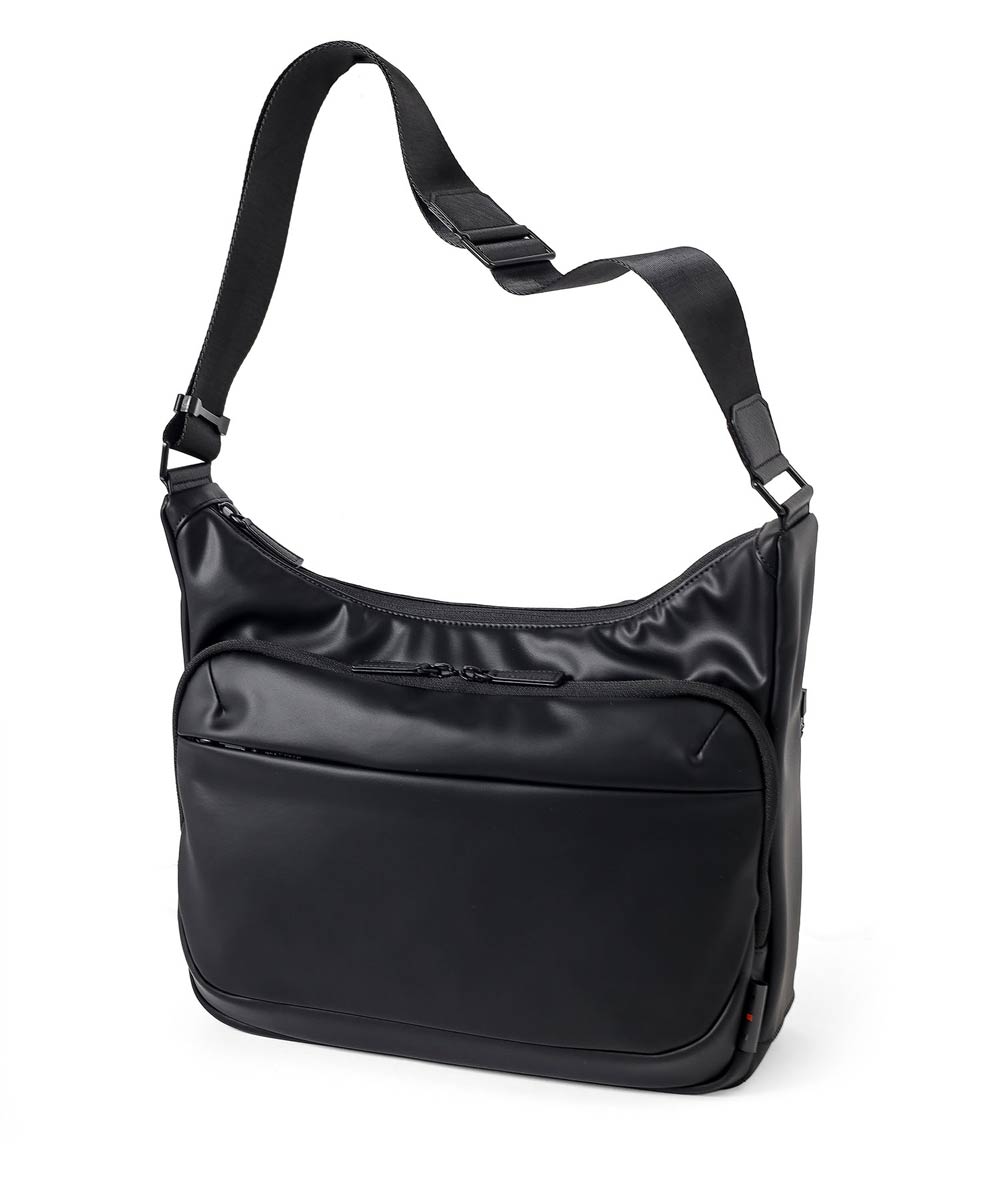 イズイット マイナビカジビジ ショルダーバッグ A4