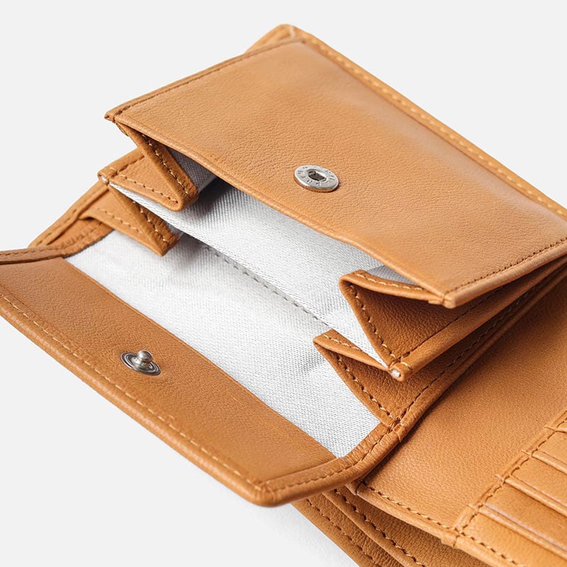 タケオキクチ クロードII 二つ折り財布 