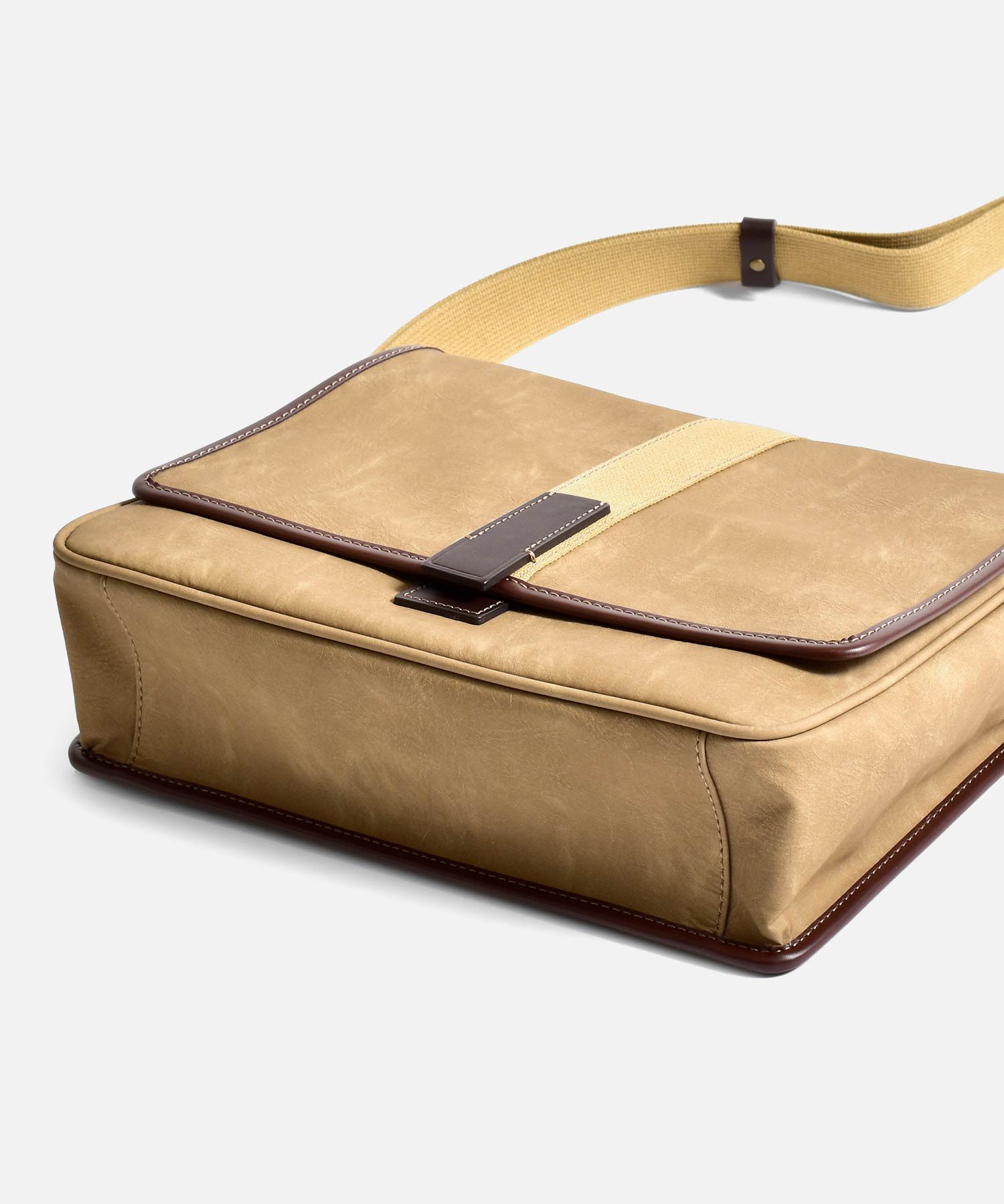 TAKEO KIKUCHI / タケオキクチ クラプトン ショルダーバッグ A4