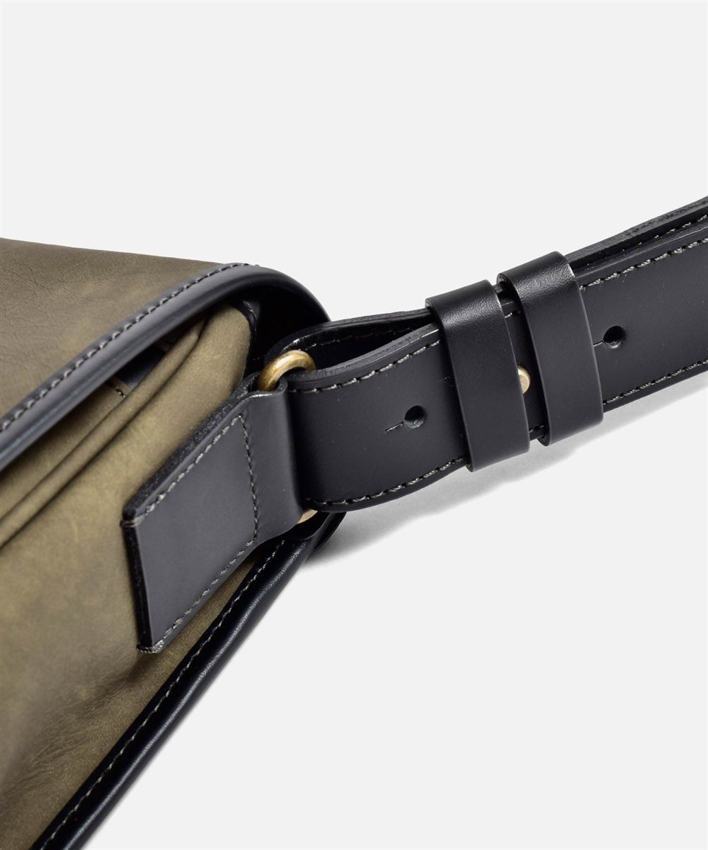 タケオキクチ クラプトン ショルダーバッグ A4