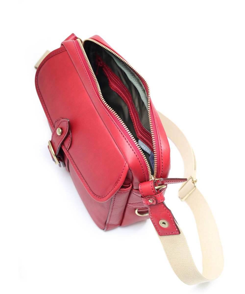 シルバーレイククラブ オイルレザー ミニショルダーバッグ 23cm