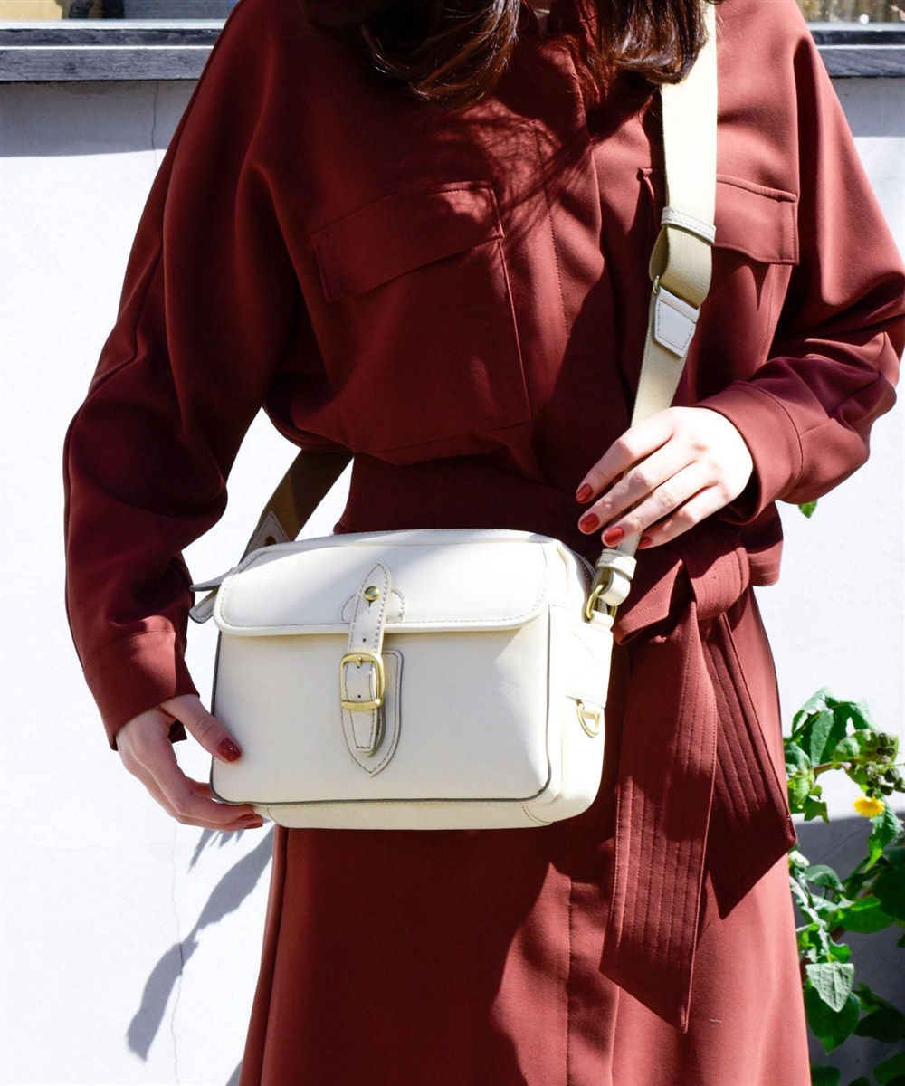 シルバーレイククラブ オイルレザー ミニショルダーバッグ 23cm