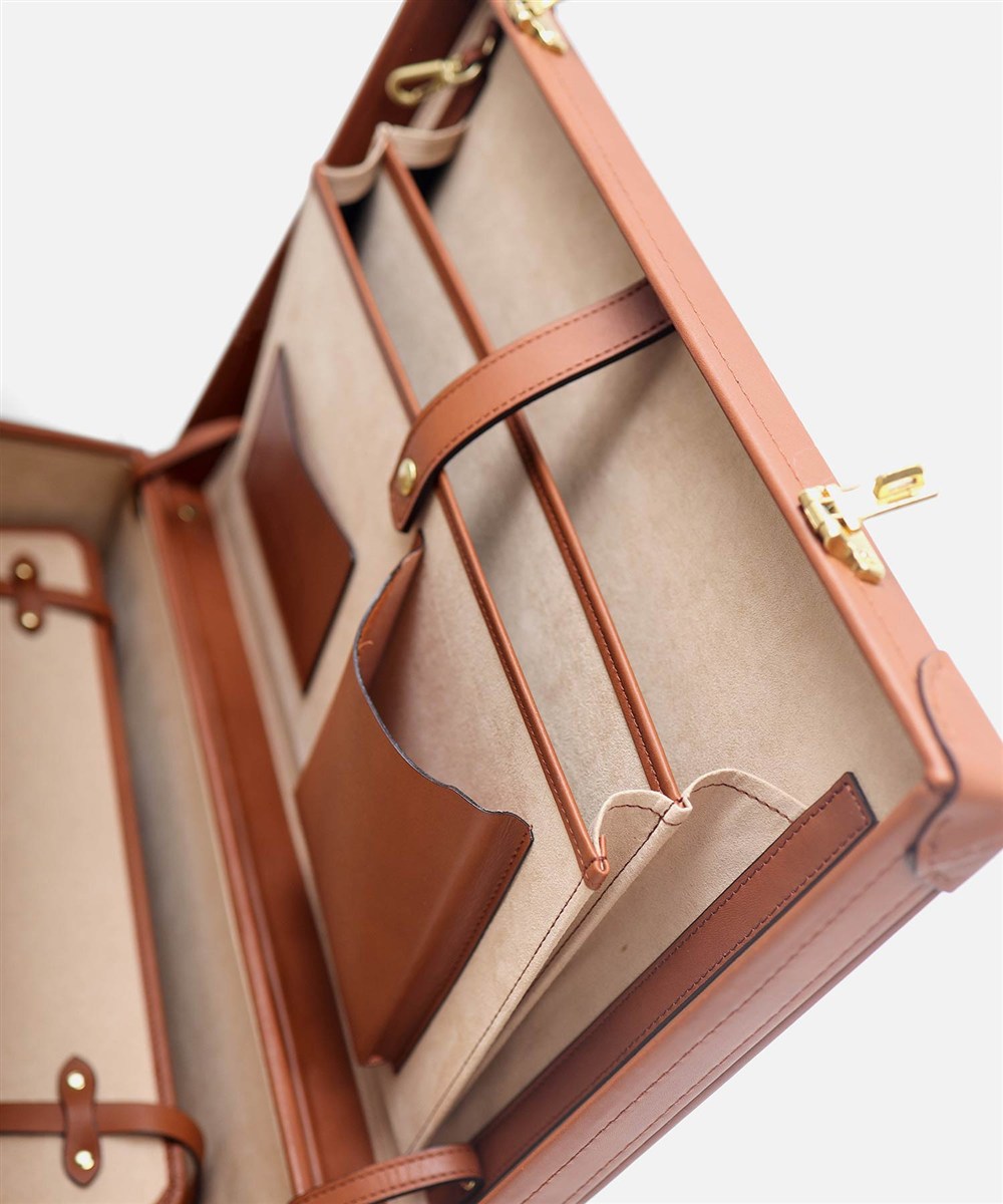 シルバーレイククラブ オイルレザー レザートランク 42cm