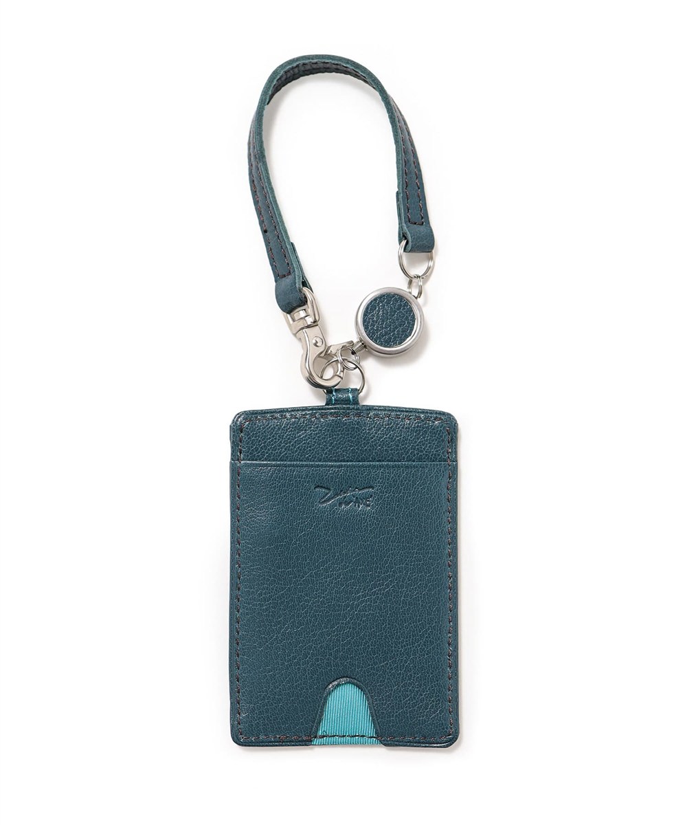 アックス ゼロツー リール付きパスケース