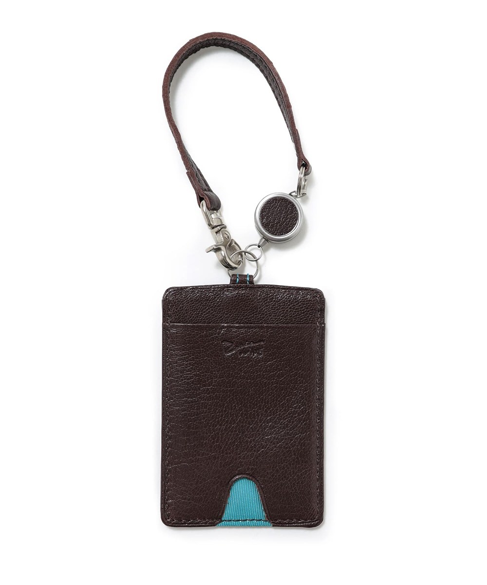 アックス ゼロツー リール付きパスケース