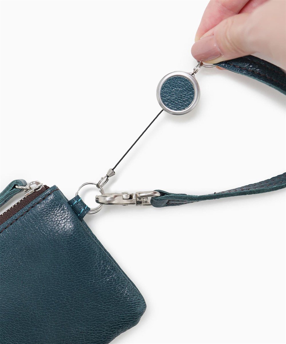 アックス ゼロツー リール付き小銭入れ兼用 パスケース