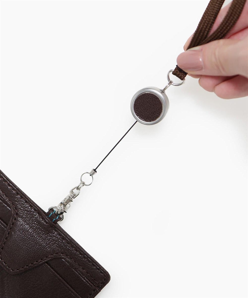 アックス ゼロツー IDケース リール付き