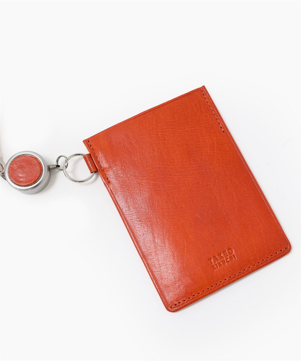 タケオキクチ アルド リール付きパスケース