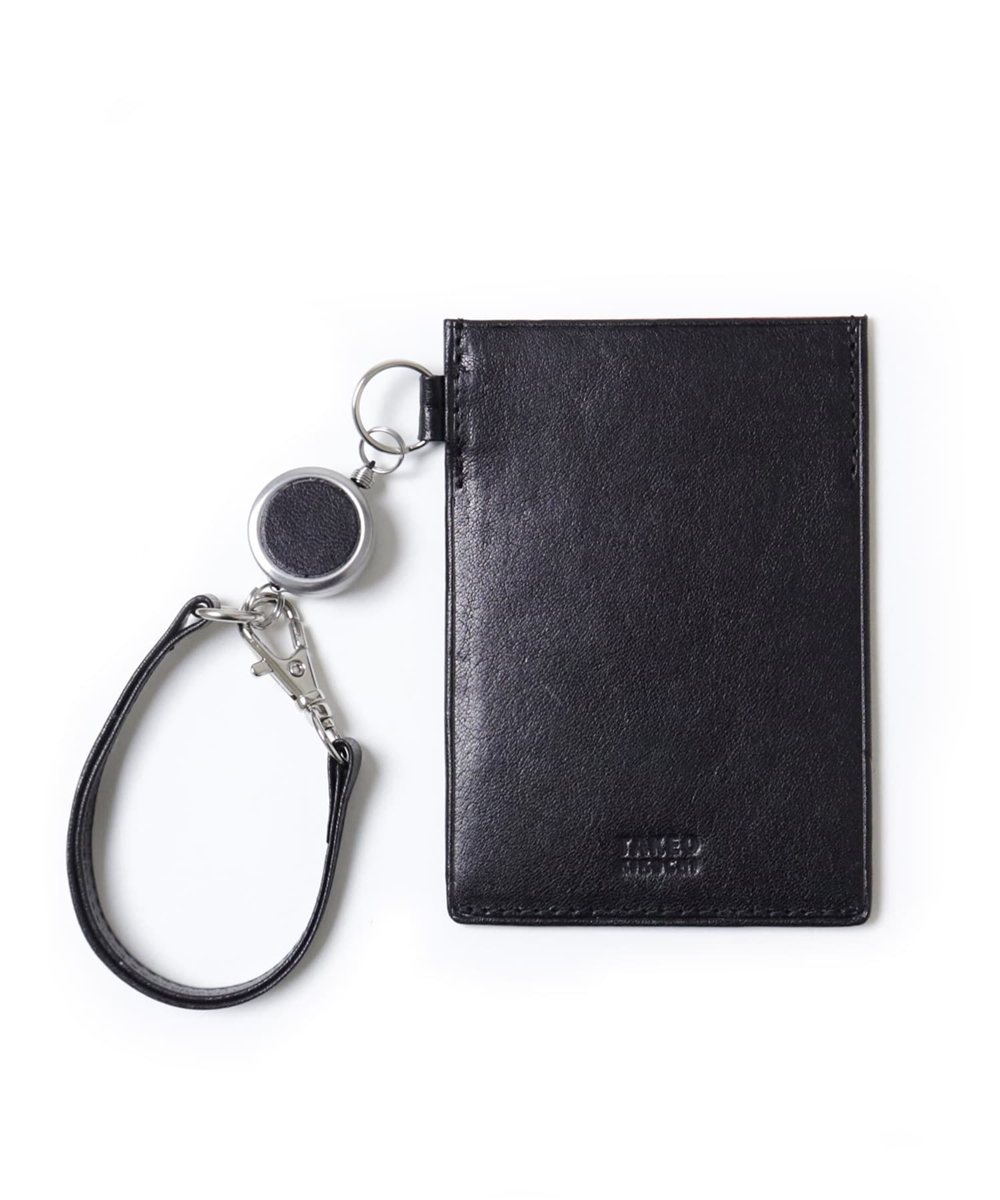 タケオキクチ アルド リール付きパスケース