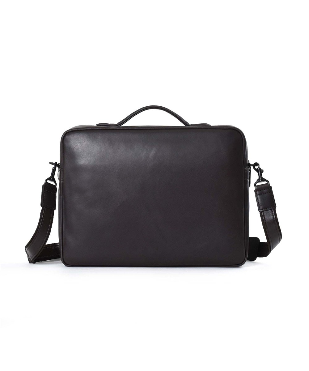 カルワザ ウイングII レザーショルダーバッグ A4