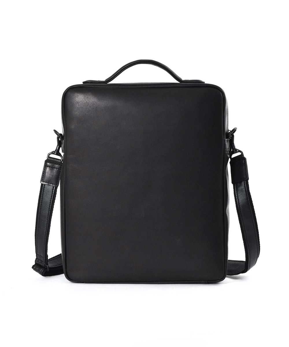カルワザ ウイングII レザーショルダーバッグ タテ型 A4