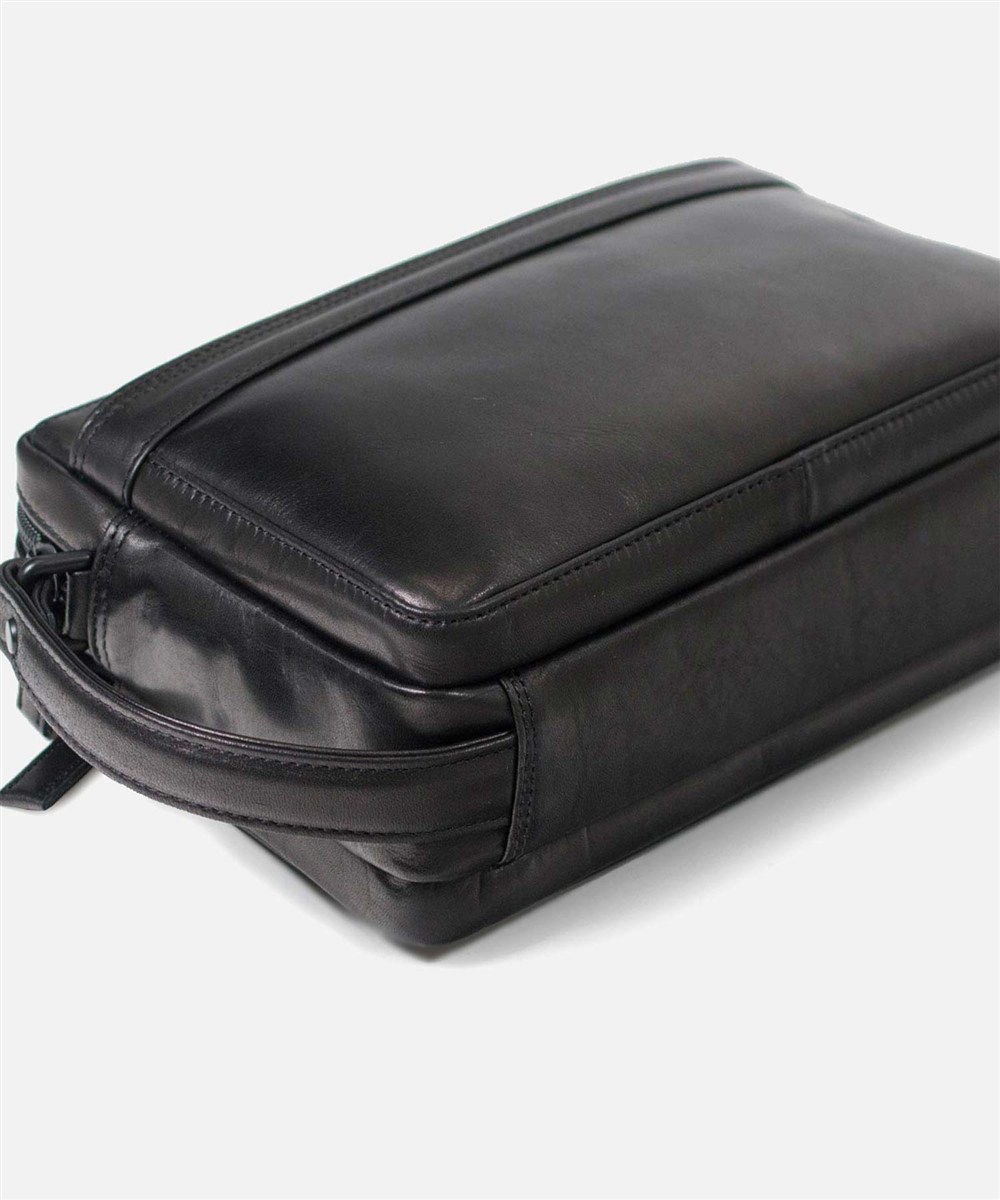 カルワザ ウイングII レザーメンズバッグ 2気室 26cm