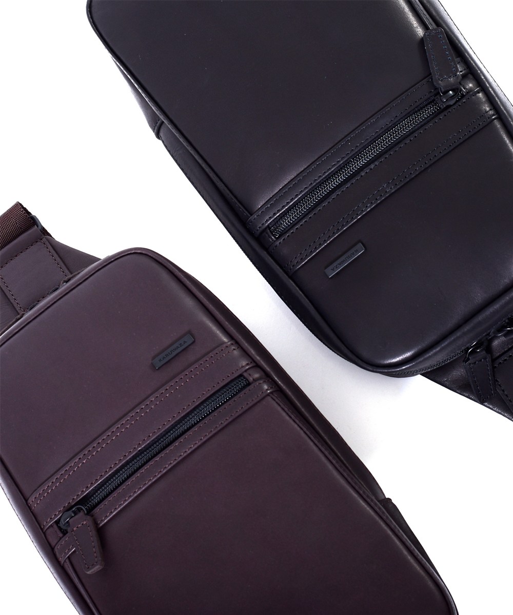 カルワザ ウイングII レザーワンショルダーバッグ