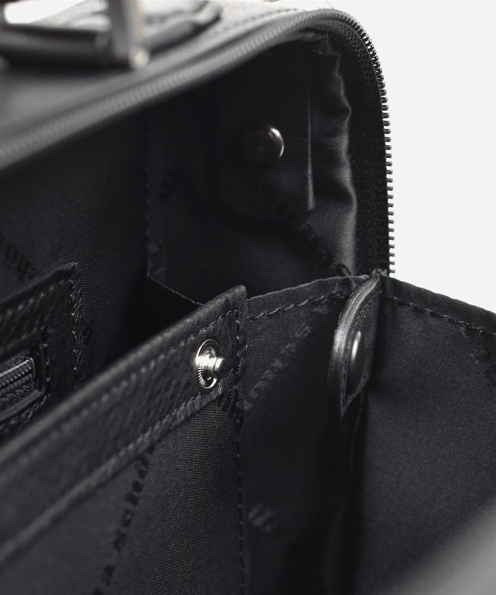 ミラ・ショーン クレスタ ショルダーバッグ兼用 レザービジネスバッグ A4ジャスト