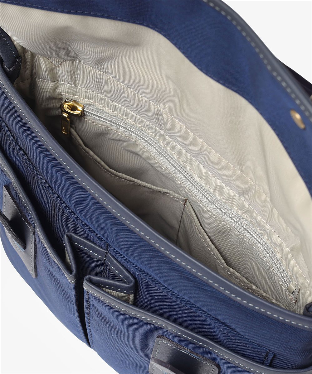 シルバーレイククラブ グレーン ショルダーバッグ A5