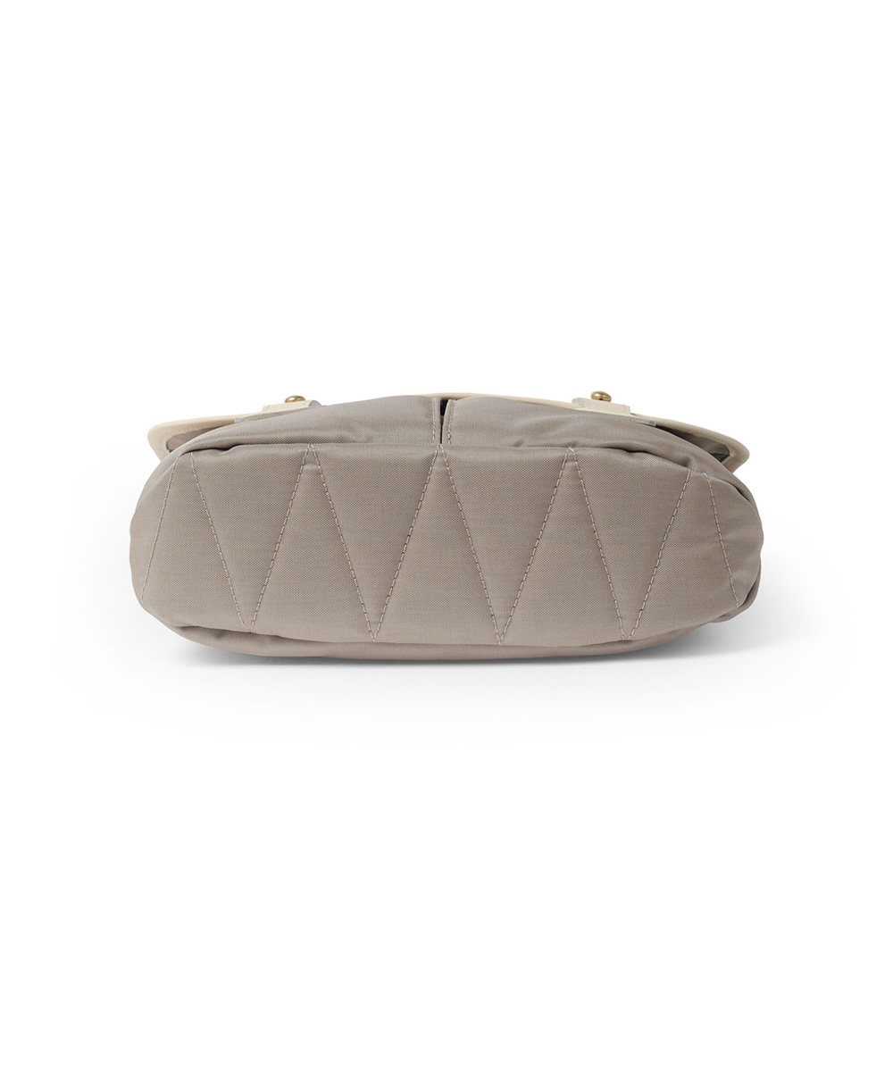 シルバーレイククラブ グレーン ショルダーバッグ A5