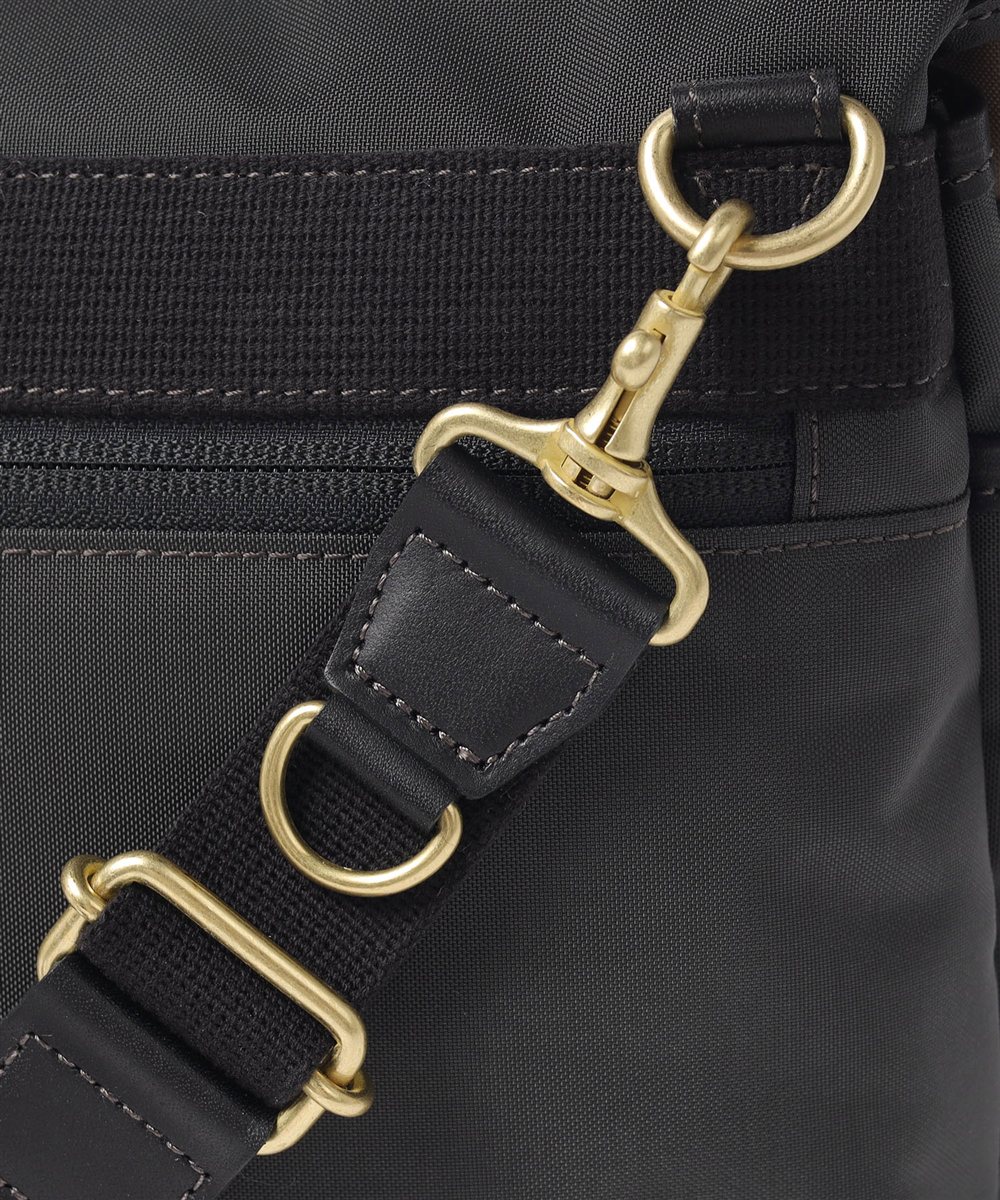 シルバーレイククラブ グレーン ショルダーバッグ A5