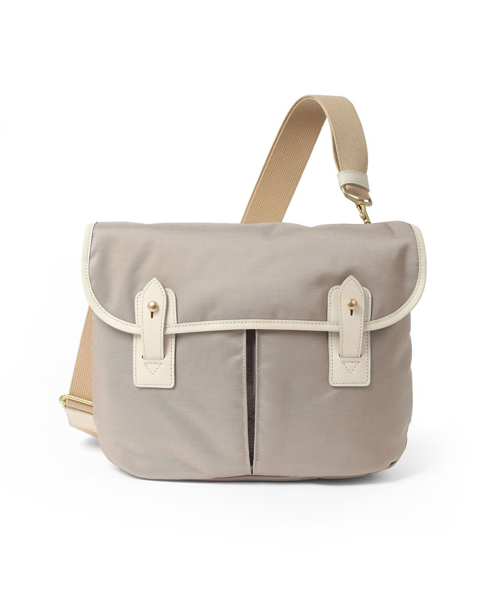 シルバーレイククラブ グレーン ショルダーバッグ B5