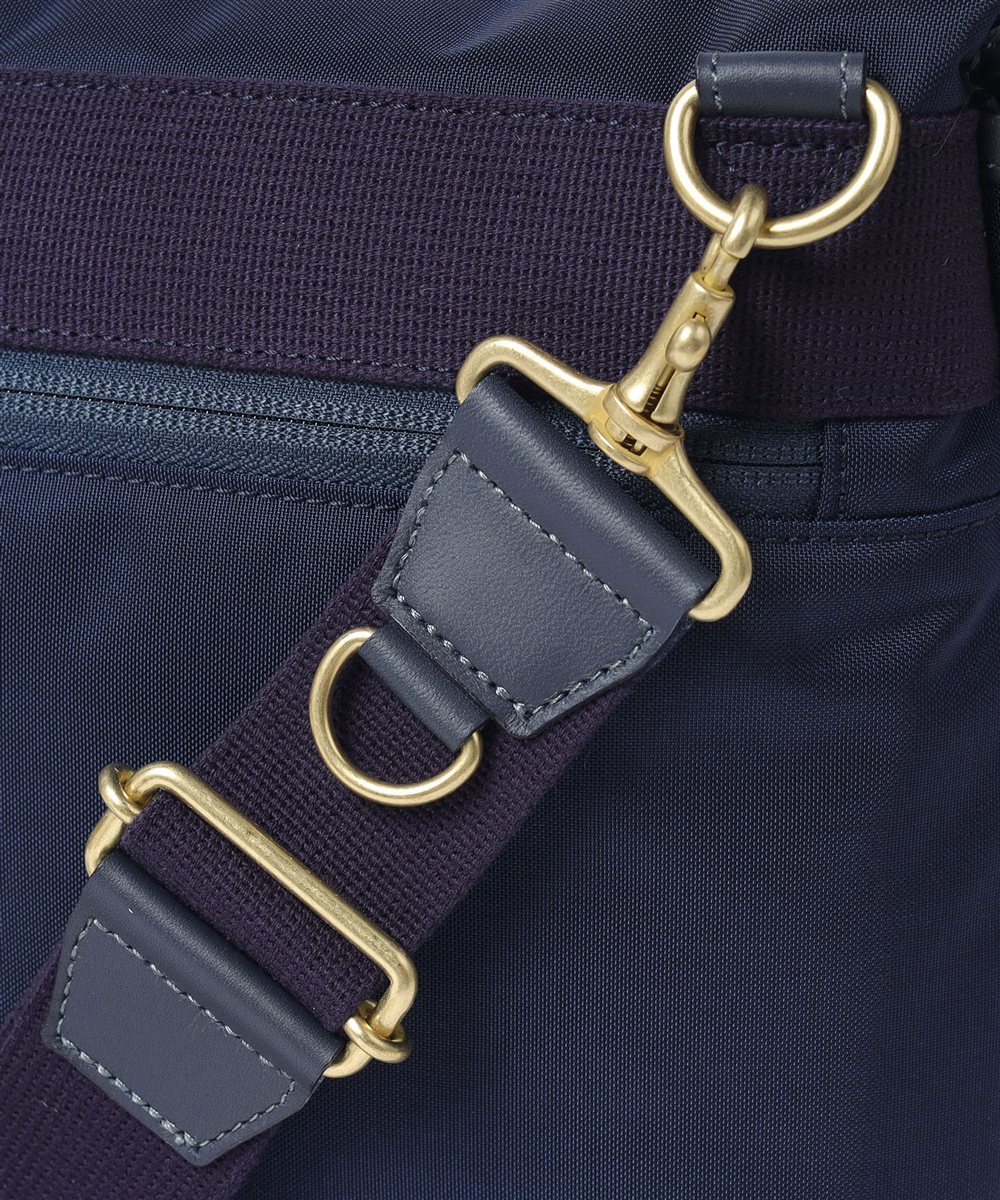 シルバーレイククラブ グレーン ショルダーバッグ B5