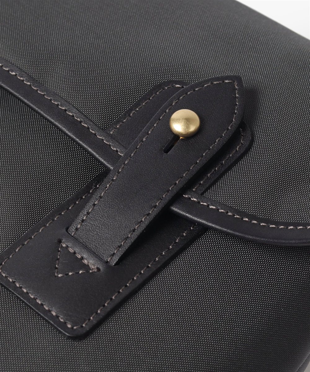 シルバーレイククラブ グレーン ショルダーバッグ B5