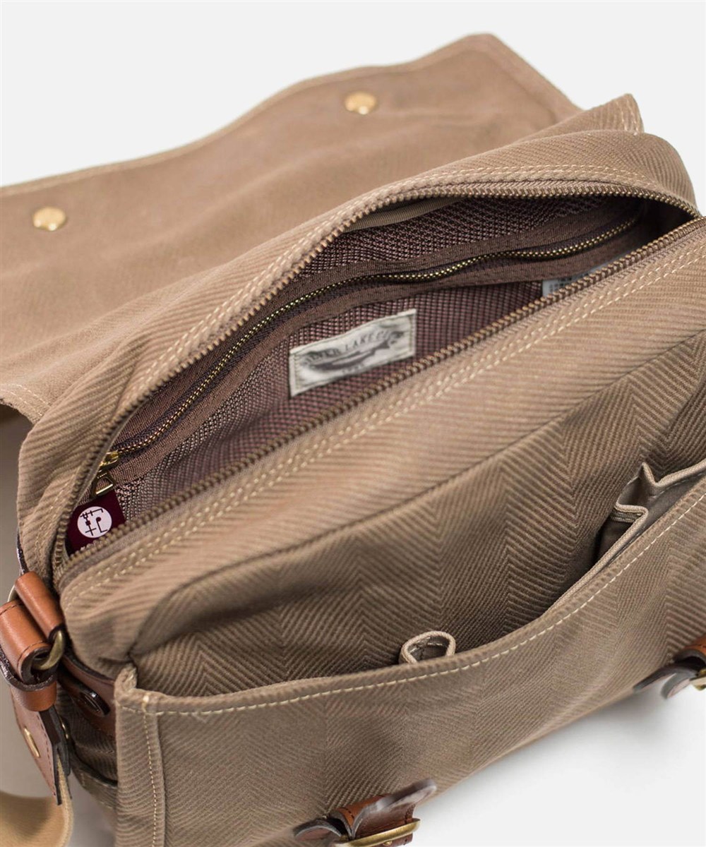 シルバーレイククラブ ヘリンボーン ショルダーバッグ 28cm