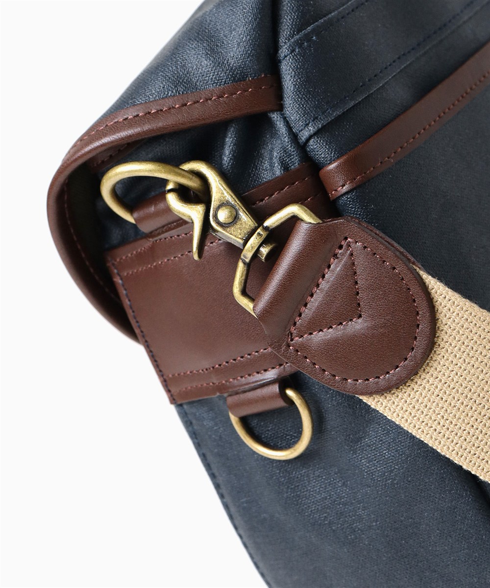 シルバーレイククラブ オイルパラフィン帆布 ショルダーバッグ 30cm