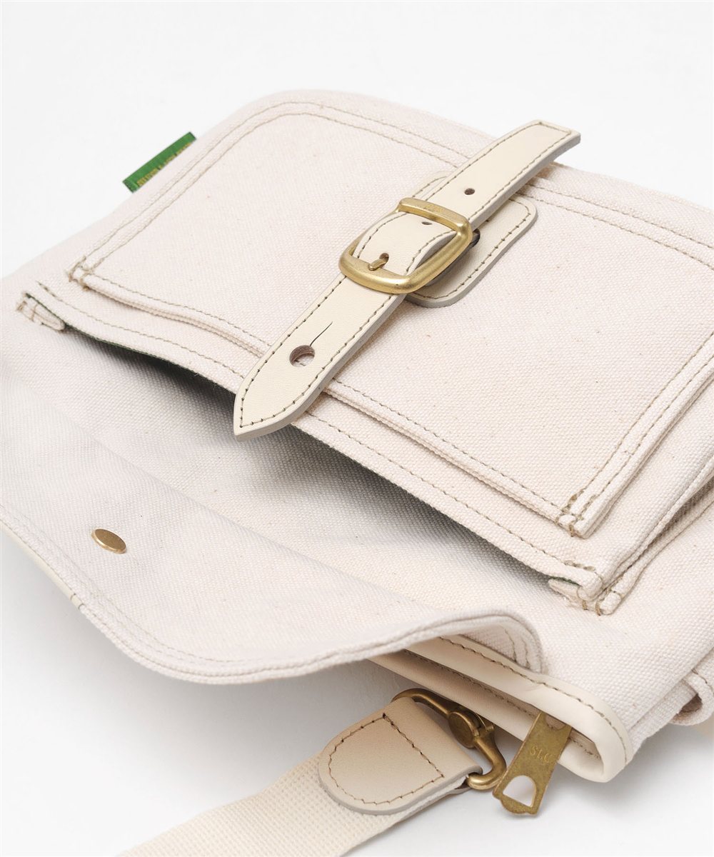 シルバーレイククラブ アハト ミニショルダーバッグ