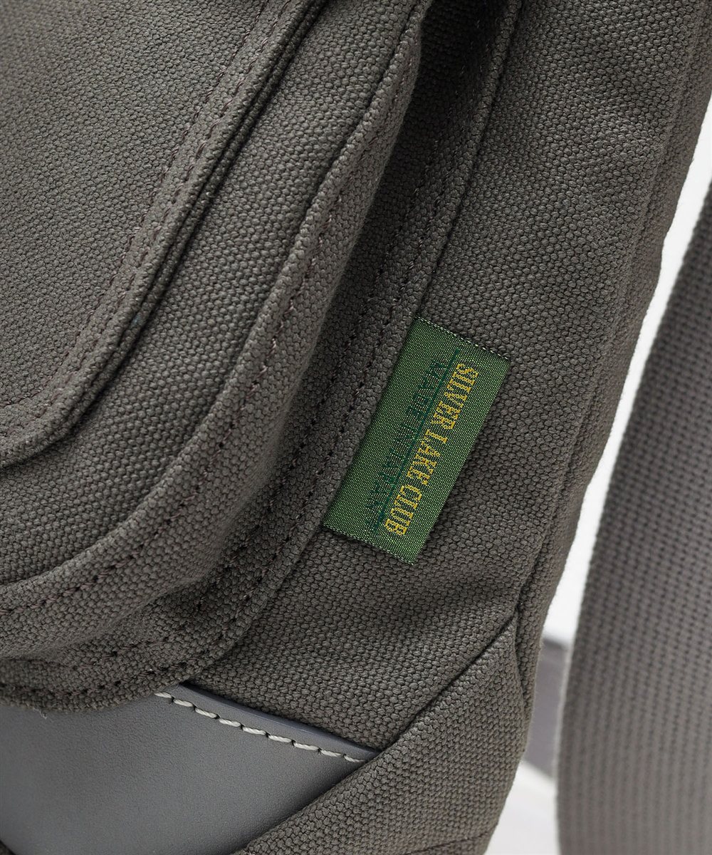 シルバーレイククラブ アハト ショルダーバッグ