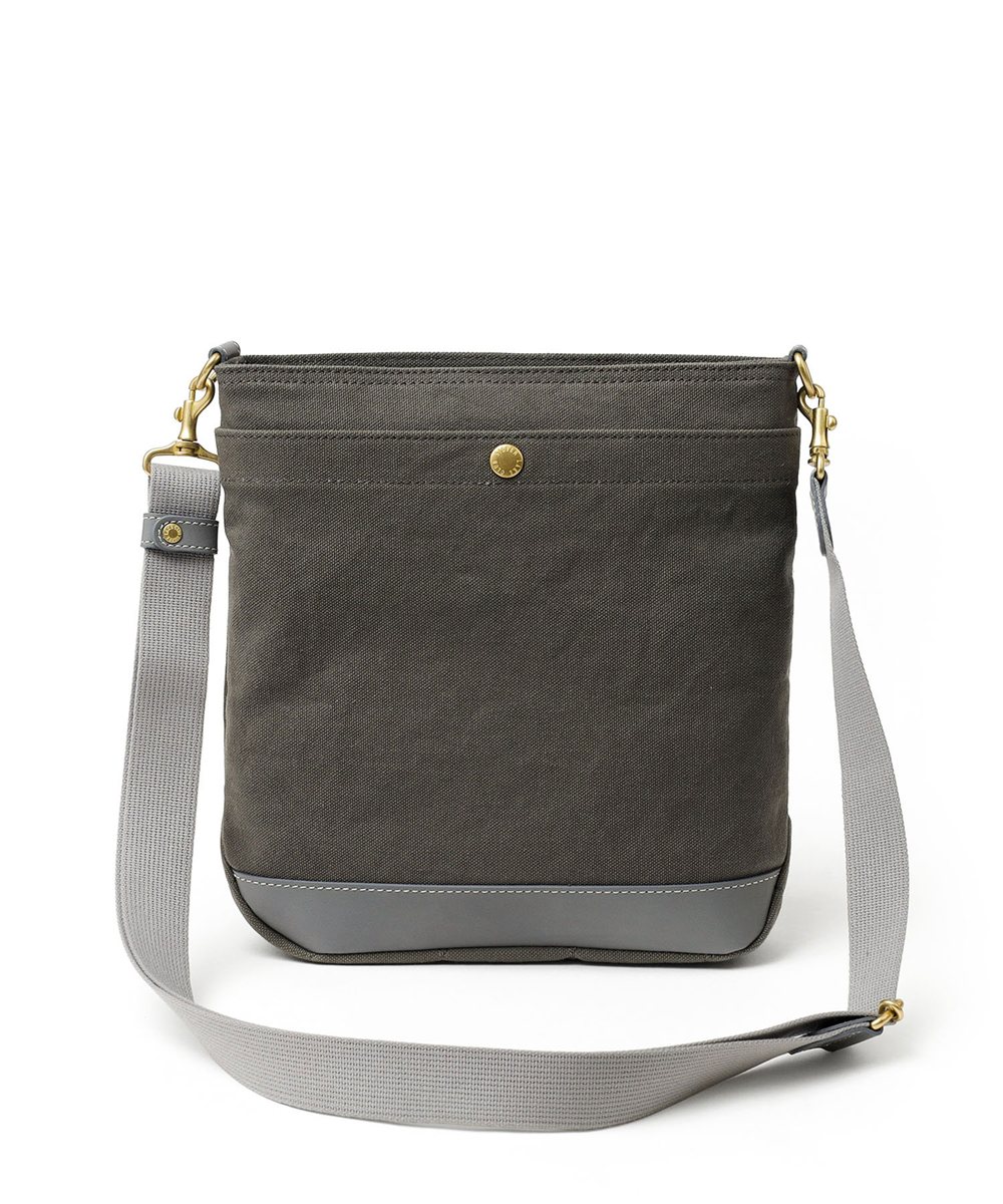 シルバーレイククラブ アハト ショルダーバッグ