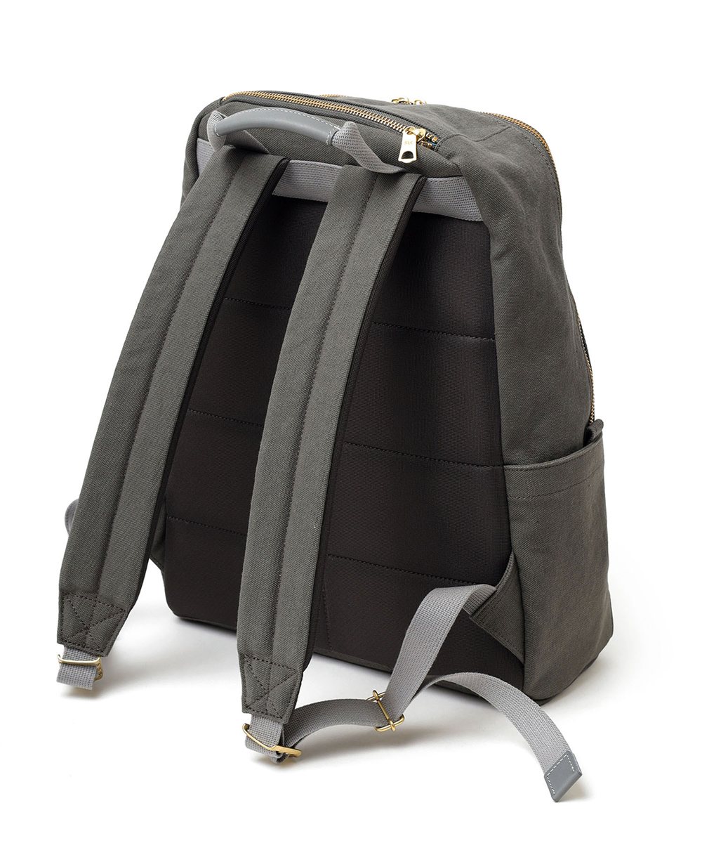 シルバーレイククラブ アハト リュック A4