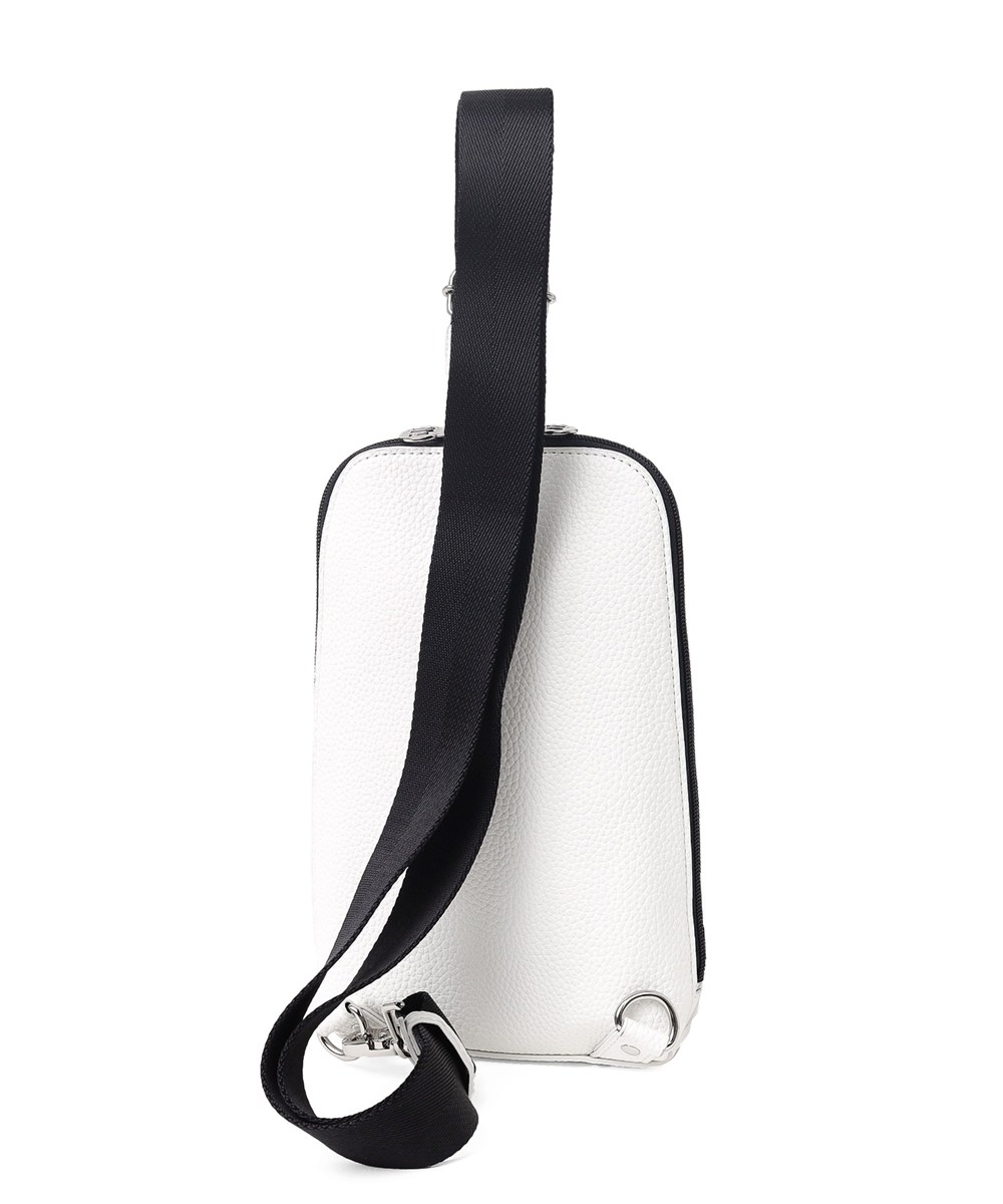 ミラ・ミラン ロペ ワンショルダーバッグ