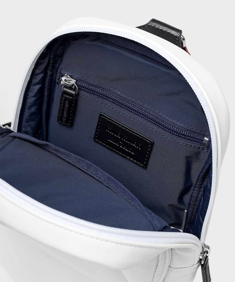 ミラ・ミラン テトラ ワンショルダーバッグ